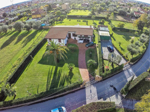 Villa in vendita a Pietrasanta