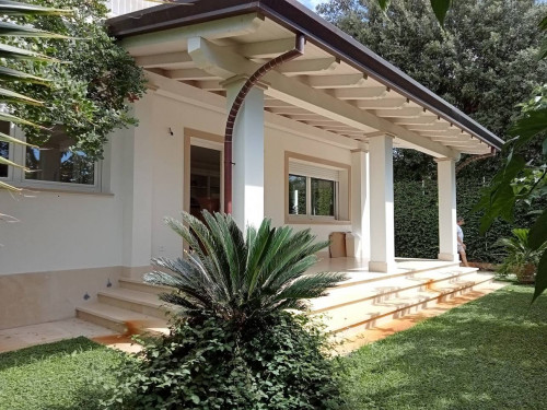Villa in vendita a Pietrasanta