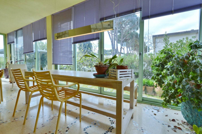 Villa Bifamiliare in vendita a Camaiore