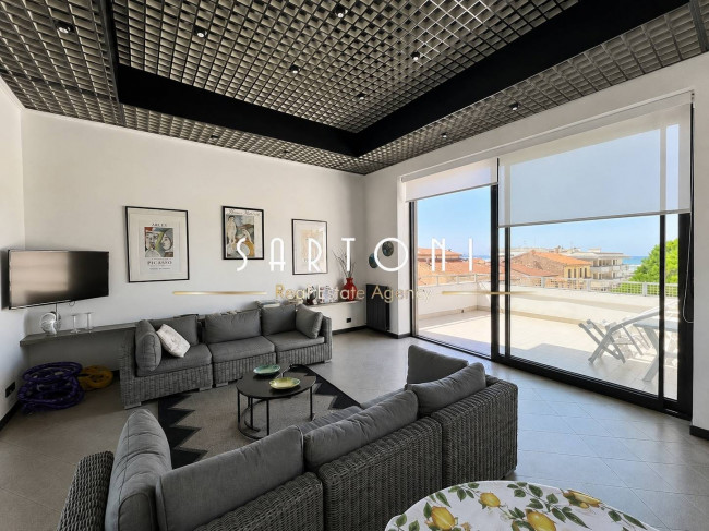 Penthouse for sale in Viareggio