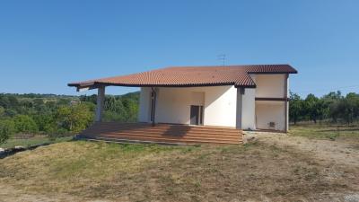 Villa singola in Vendita a Mirabello Sannitico