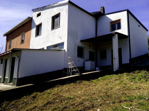 Casa indipendente in Vendita a Mirabello Sannitico
