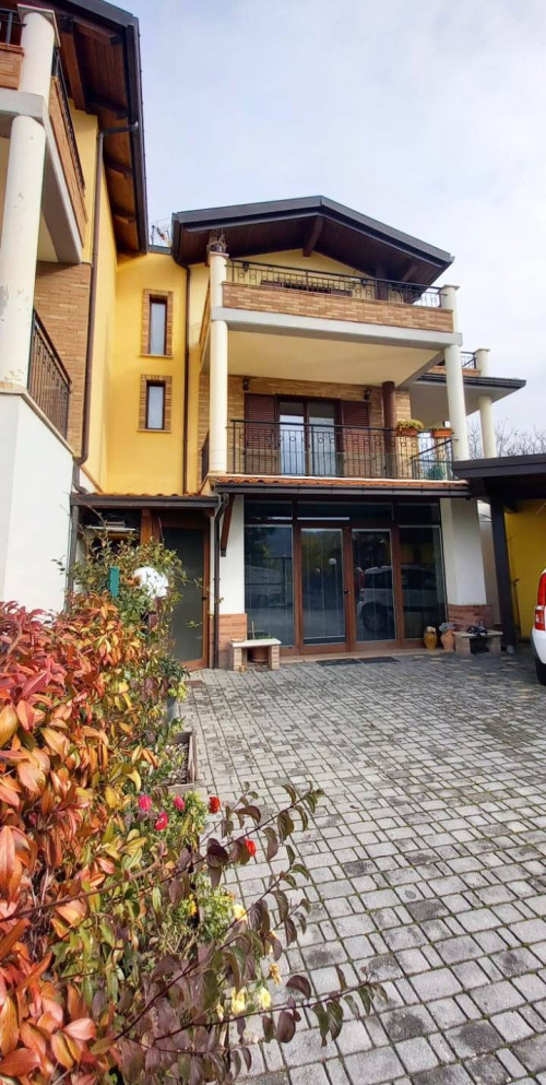 Villa bifamiliare in vendita a Campobasso