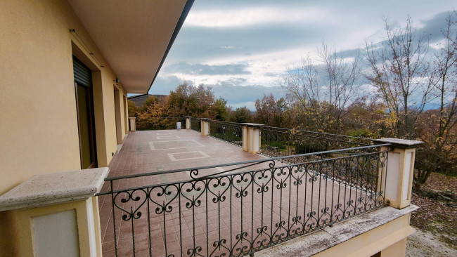 Villa singola in vendita a Oratino