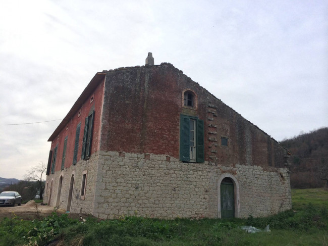 Casale in vendita a Riccia