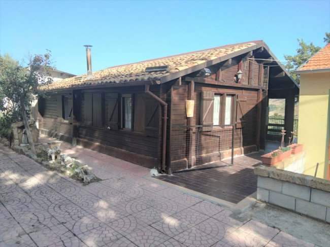 Villa in vendita a Guardialfiera
