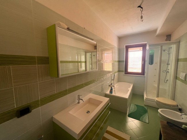 Cielo Terra in vendita a Petrella Tifernina