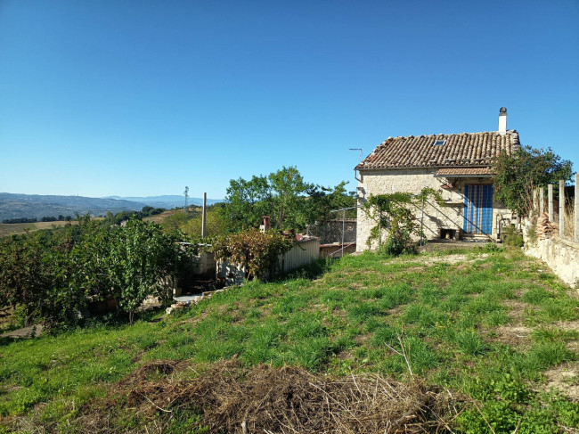 Villa bifamiliare in vendita a Castelbottaccio