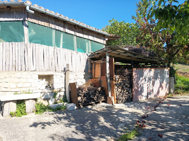 Villa bifamiliare in vendita a Castelbottaccio