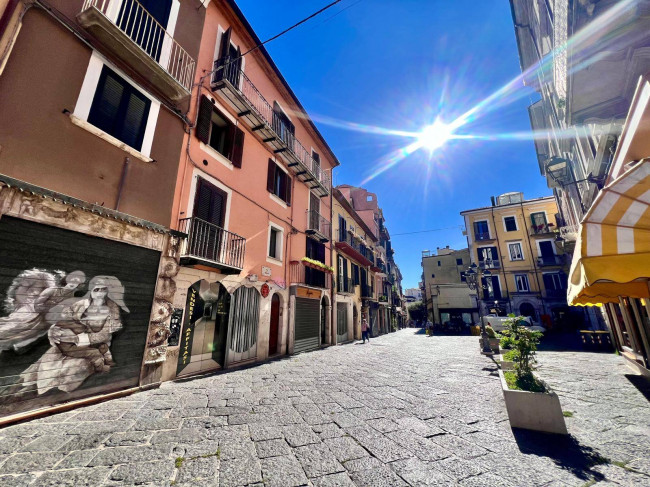 Locale commerciale in affitto a Campobasso