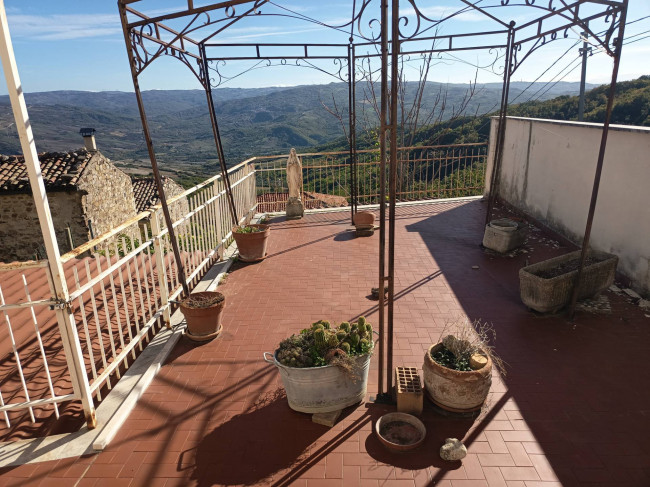 Cielo Terra in vendita a Castelbottaccio