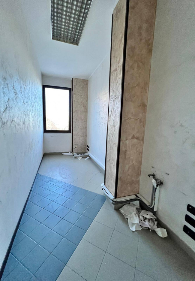 Locale commerciale in affitto a Campobasso