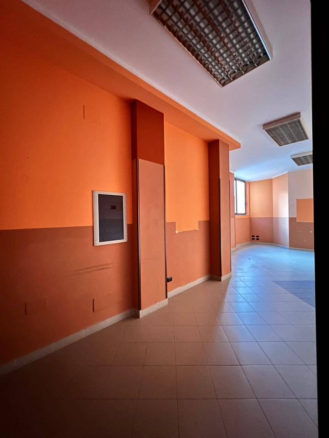 Locale commerciale in affitto a Campobasso