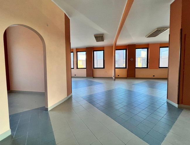 Locale commerciale in affitto a Campobasso