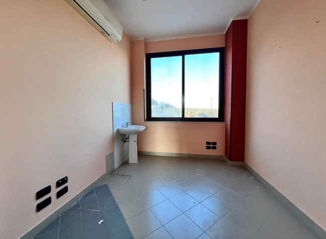 Locale commerciale in affitto a Campobasso