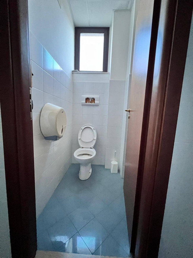 Locale commerciale in affitto a Campobasso