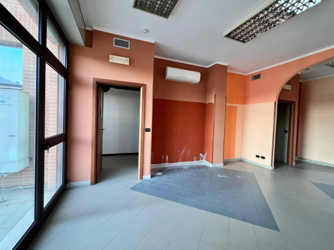 Locale commerciale in affitto a Campobasso