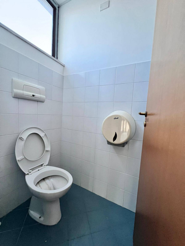 Locale commerciale in affitto a Campobasso