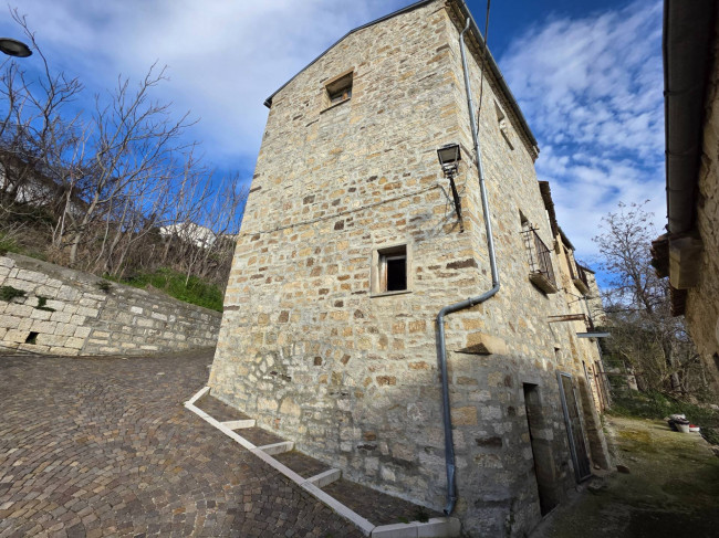 Cielo Terra in vendita a Castelbottaccio