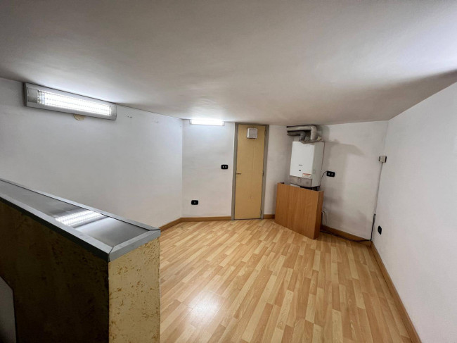 Locale commerciale in affitto a Campobasso