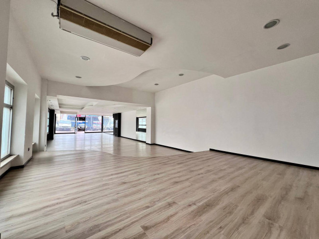 Locale commerciale in affitto a Campobasso