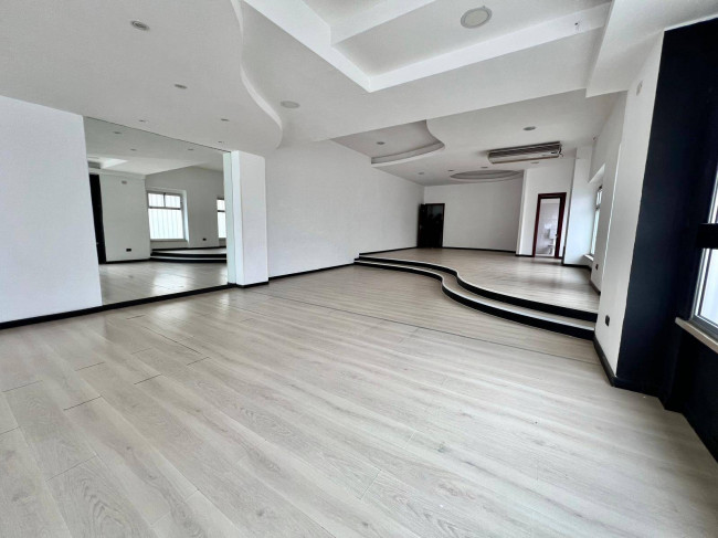 Locale commerciale in affitto a Campobasso