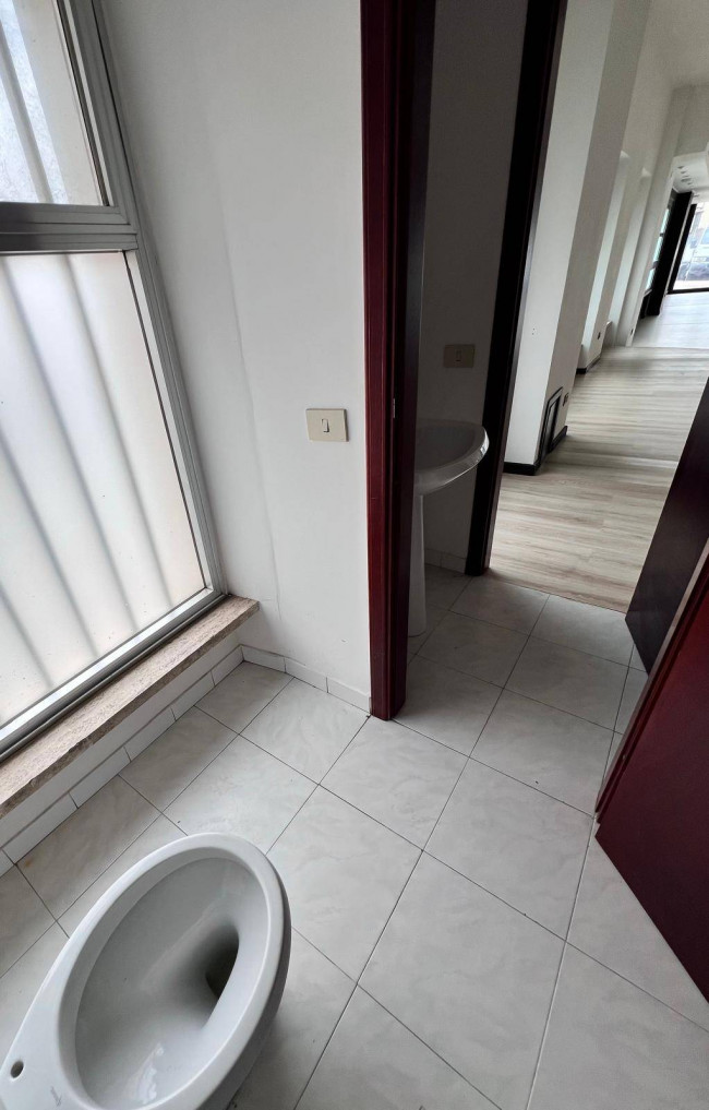 Locale commerciale in affitto a Campobasso