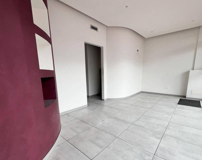 Locale commerciale in affitto a Campobasso
