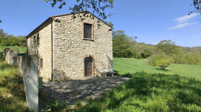 Casa singola in vendita a Mirabello Sannitico