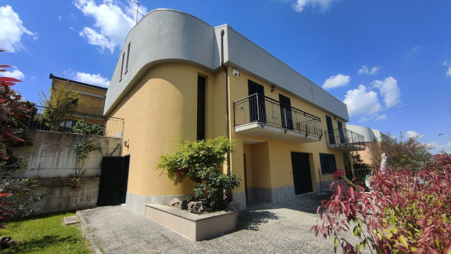 Villa bifamiliare in vendita a Ripalimosani