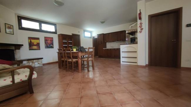 Villa bifamiliare in vendita a Ripalimosani