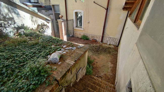Villa bifamiliare in vendita a Campobasso