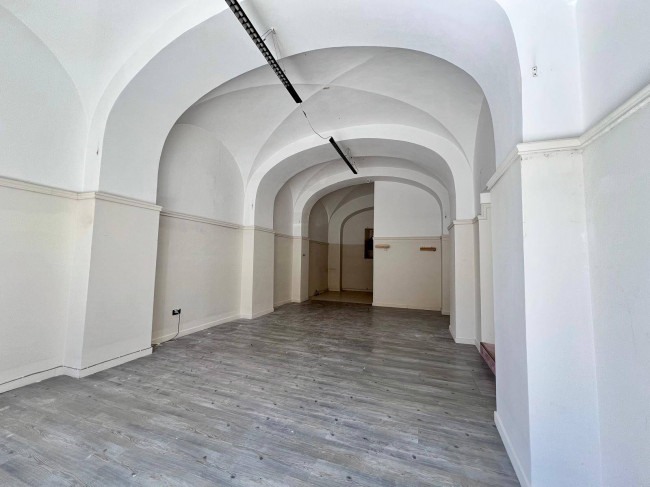 Locale commerciale in affitto a Campobasso
