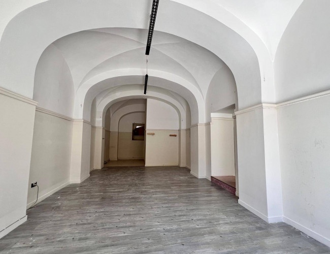 Locale commerciale in affitto a Campobasso