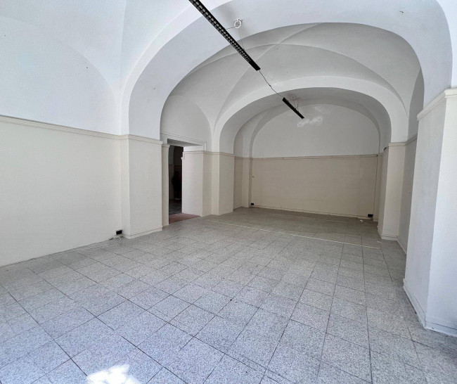 Locale commerciale in affitto a Campobasso