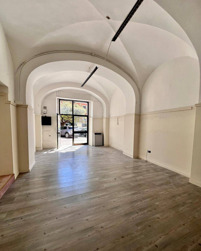 Locale commerciale in affitto a Campobasso