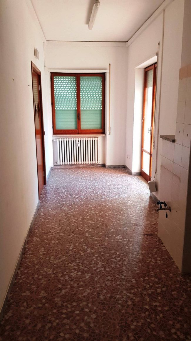 Locale artigianale in vendita a Campobasso
