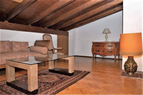  for sale in Comano