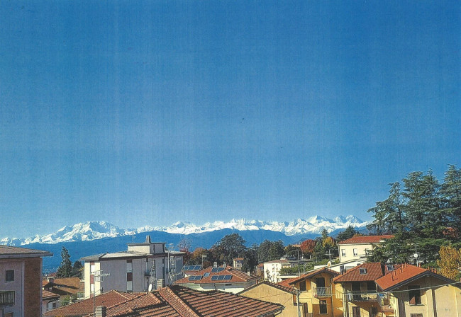 Casa / Villa in vendita a Varese