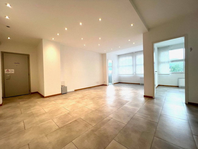 Studio/Ufficio in affitto a Lugano