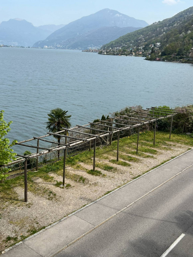 Hotel in vendita a Brusino Arsizio