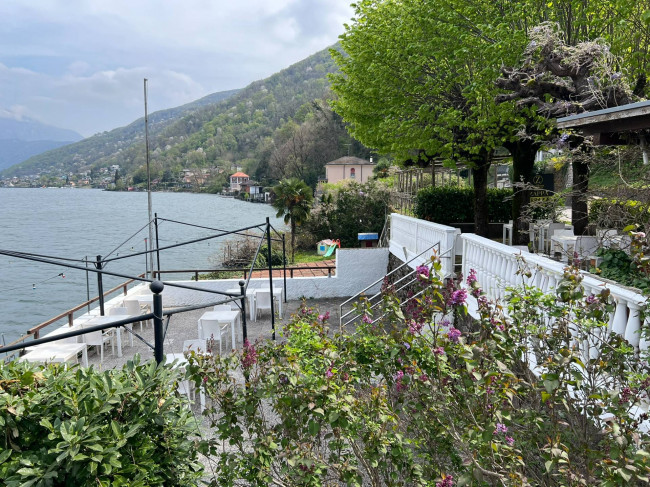 Hotel in vendita a Brusino Arsizio