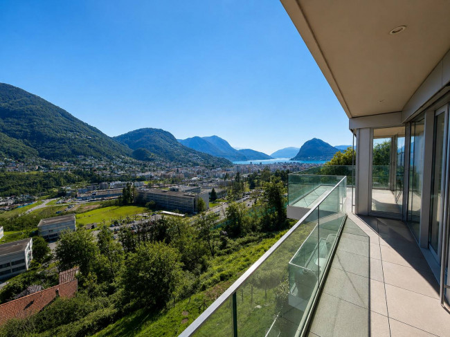 Apartment for sale in Canobbio