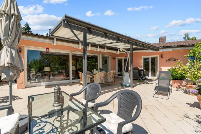 Casa / Villa in vendita a Curio