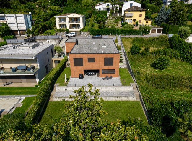 Villa singola in vendita a Lugano