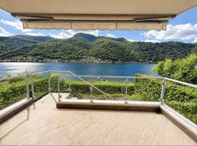 Apartment for sale in Morcote