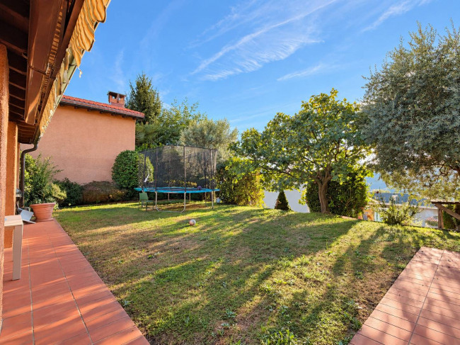 Casa / Villa in vendita a Comano