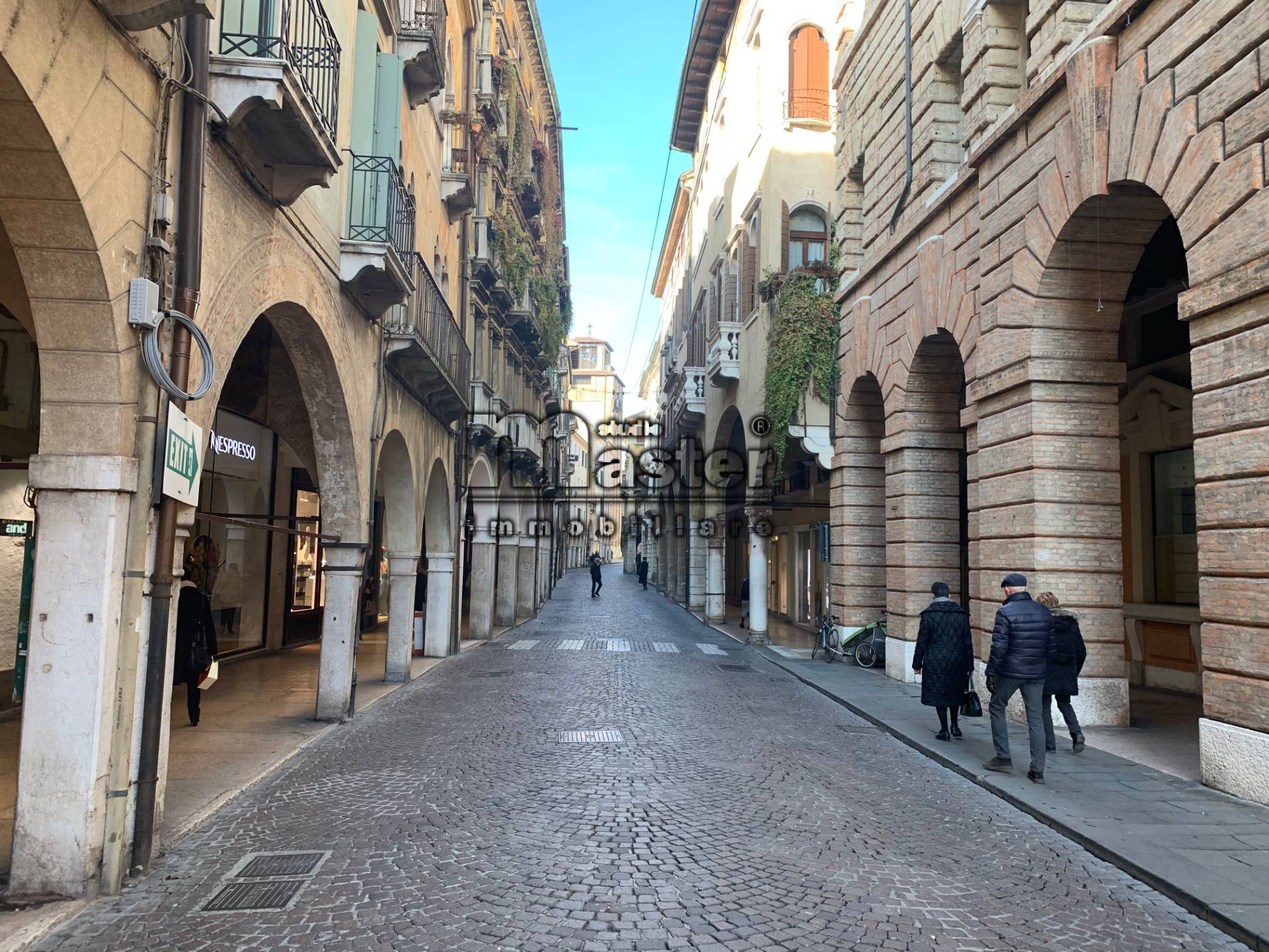  treviso affitto quart: centro storico studio-master-immobiliare