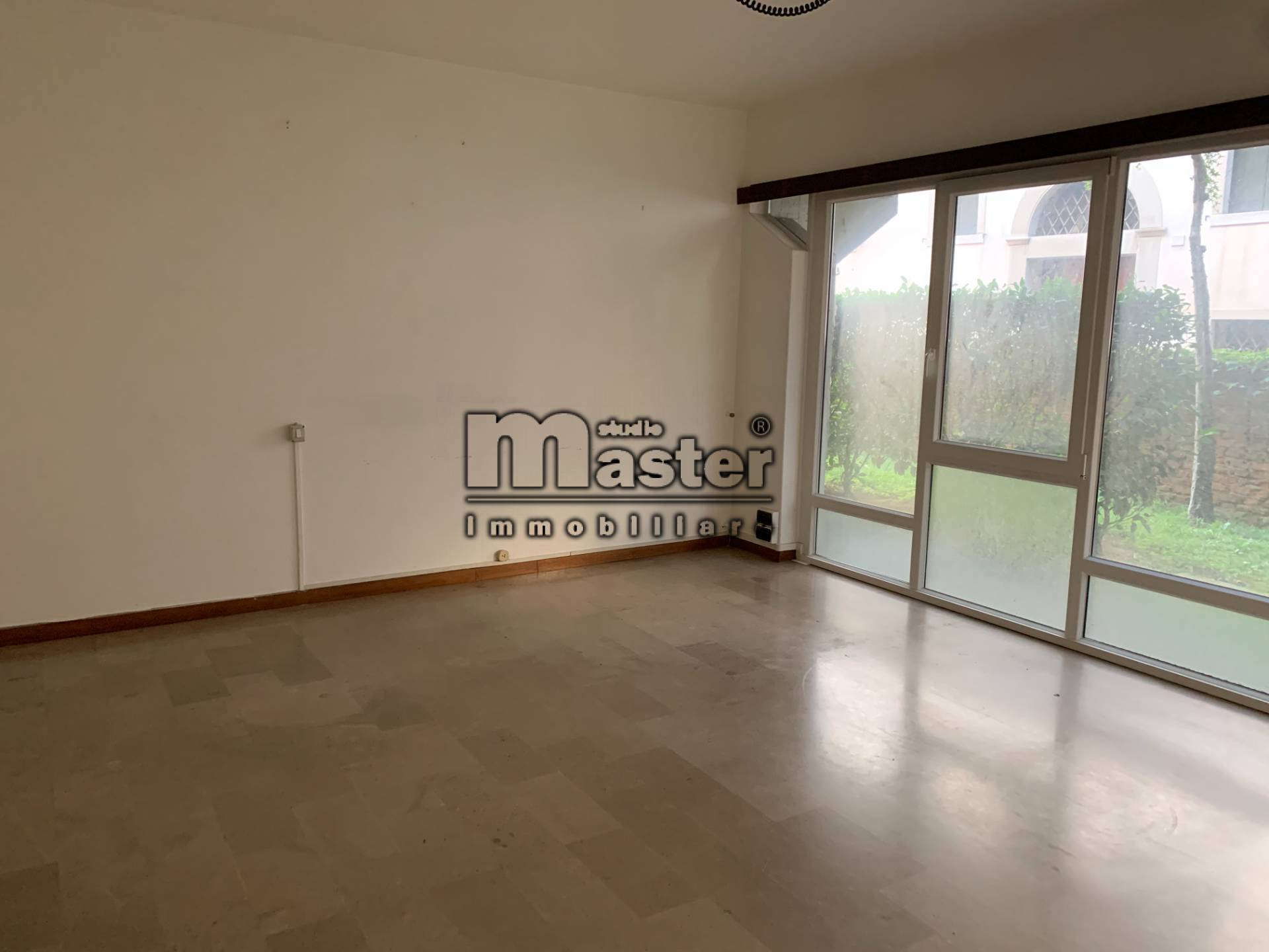 Ufficio - Loc.Com. TREVISO affitto  Centro storico  Studio Master Immobiliare