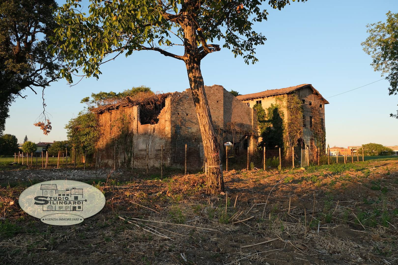 Rustico - Cascina FORMIGINE vendita  Formigine  STUDIO   SILINGARDI .-